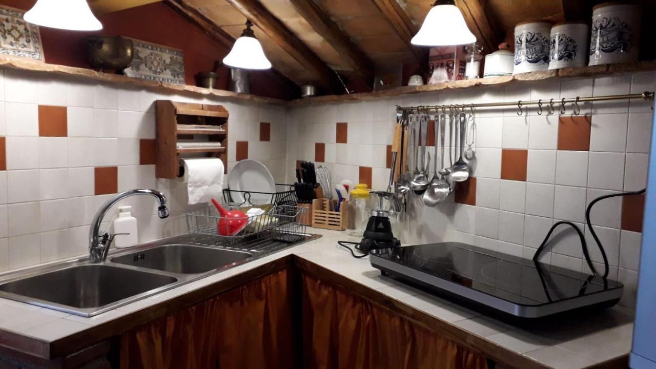 Borgo Vecchio Apartment Carbognano Ngoại thất bức ảnh